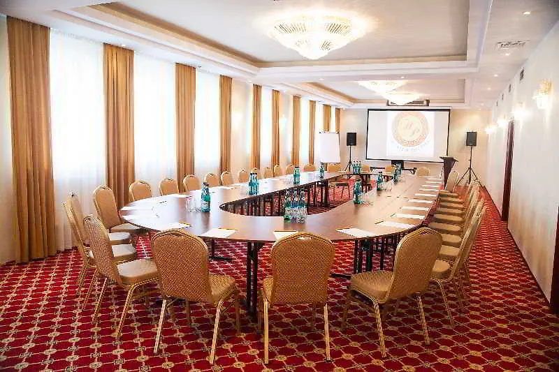 ורשה Hotel Holiday Park פולין