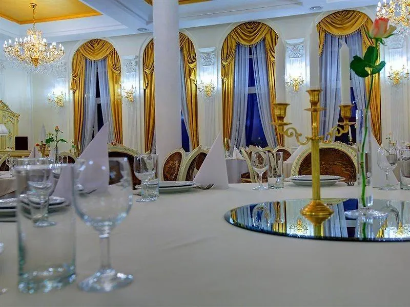 Hotel Holiday Park Warsaw