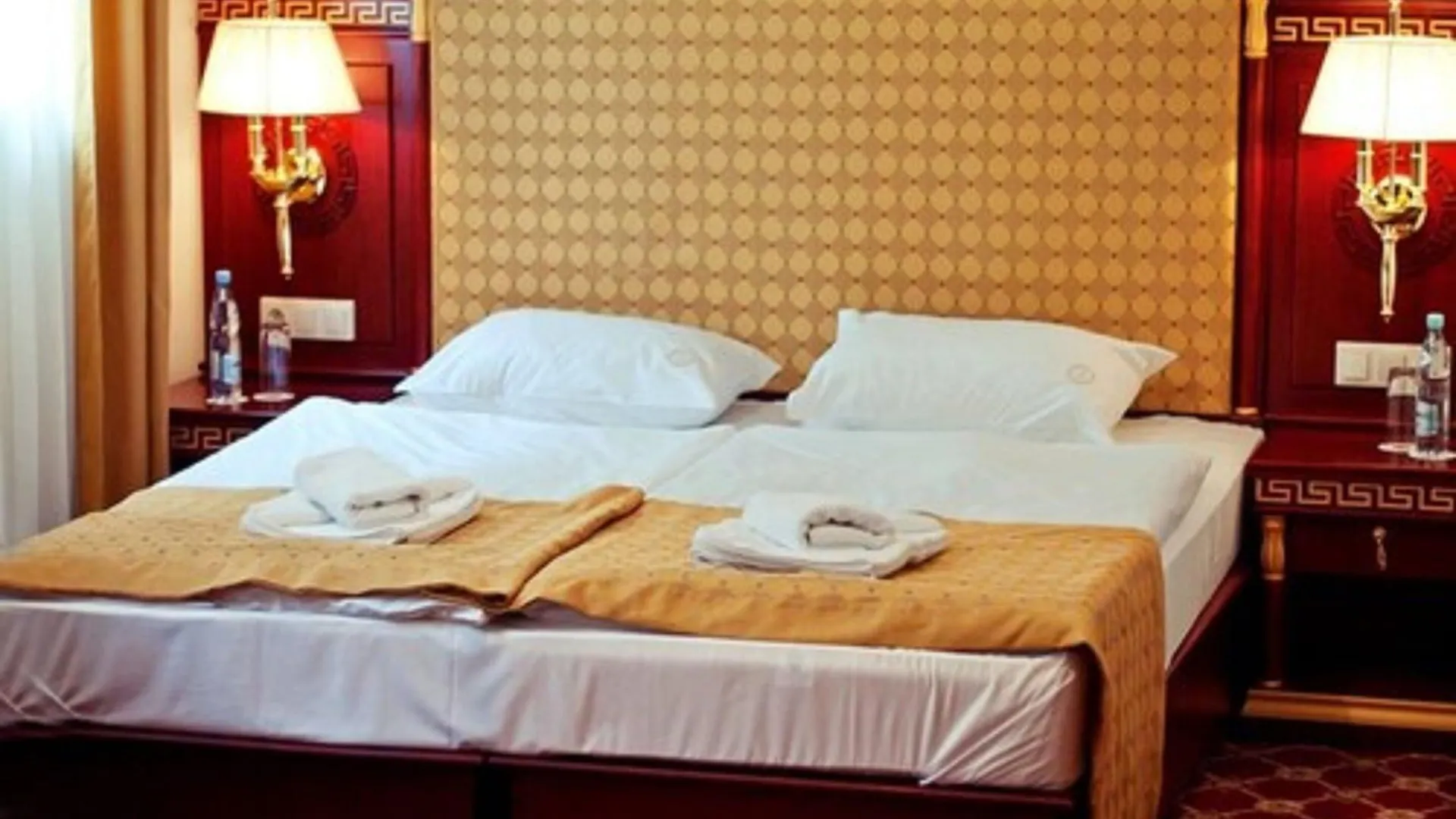 Hotel Holiday Park Warsaw