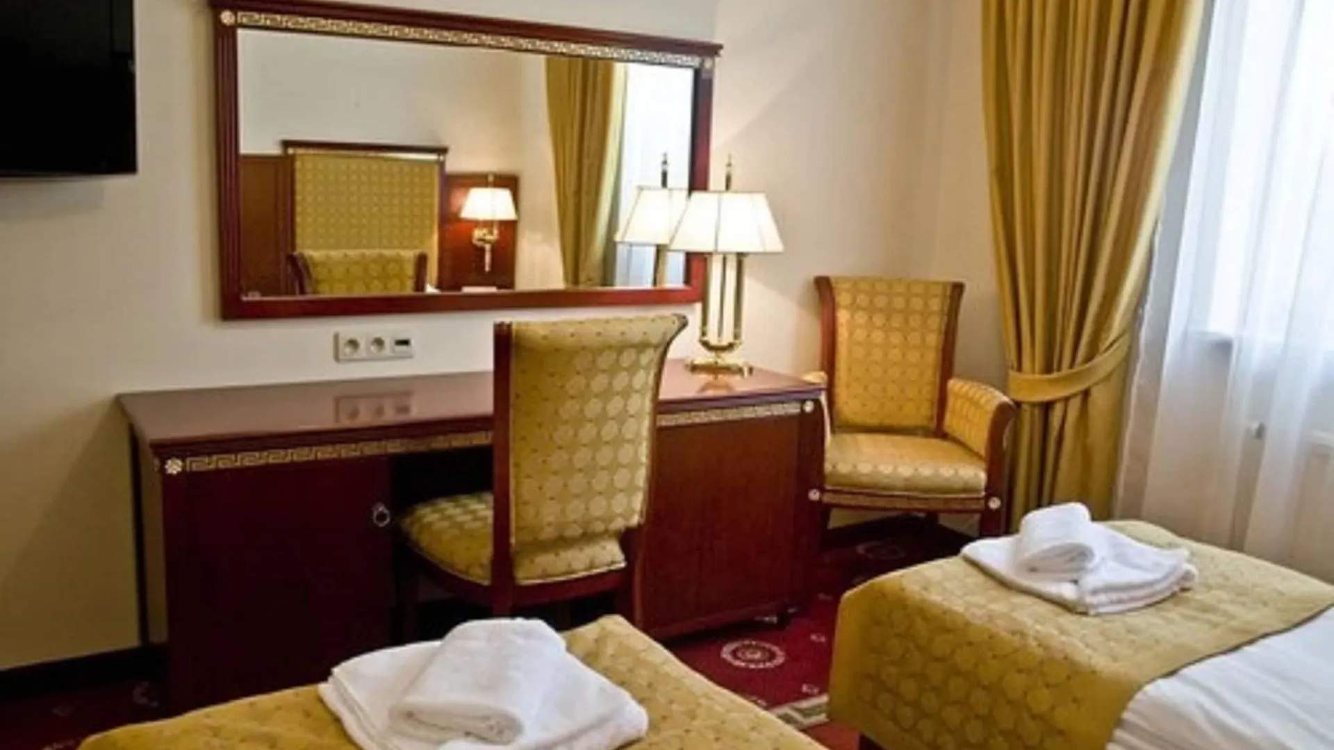 Hotel Holiday Park Warsaw