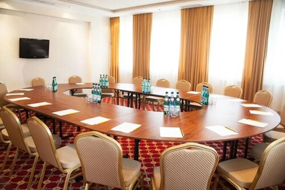 Hotel Holiday Park Varsavia