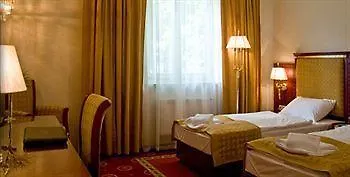 Hotel Holiday Park Warsaw