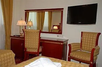 Hotel Holiday Park Varsavia 3*,