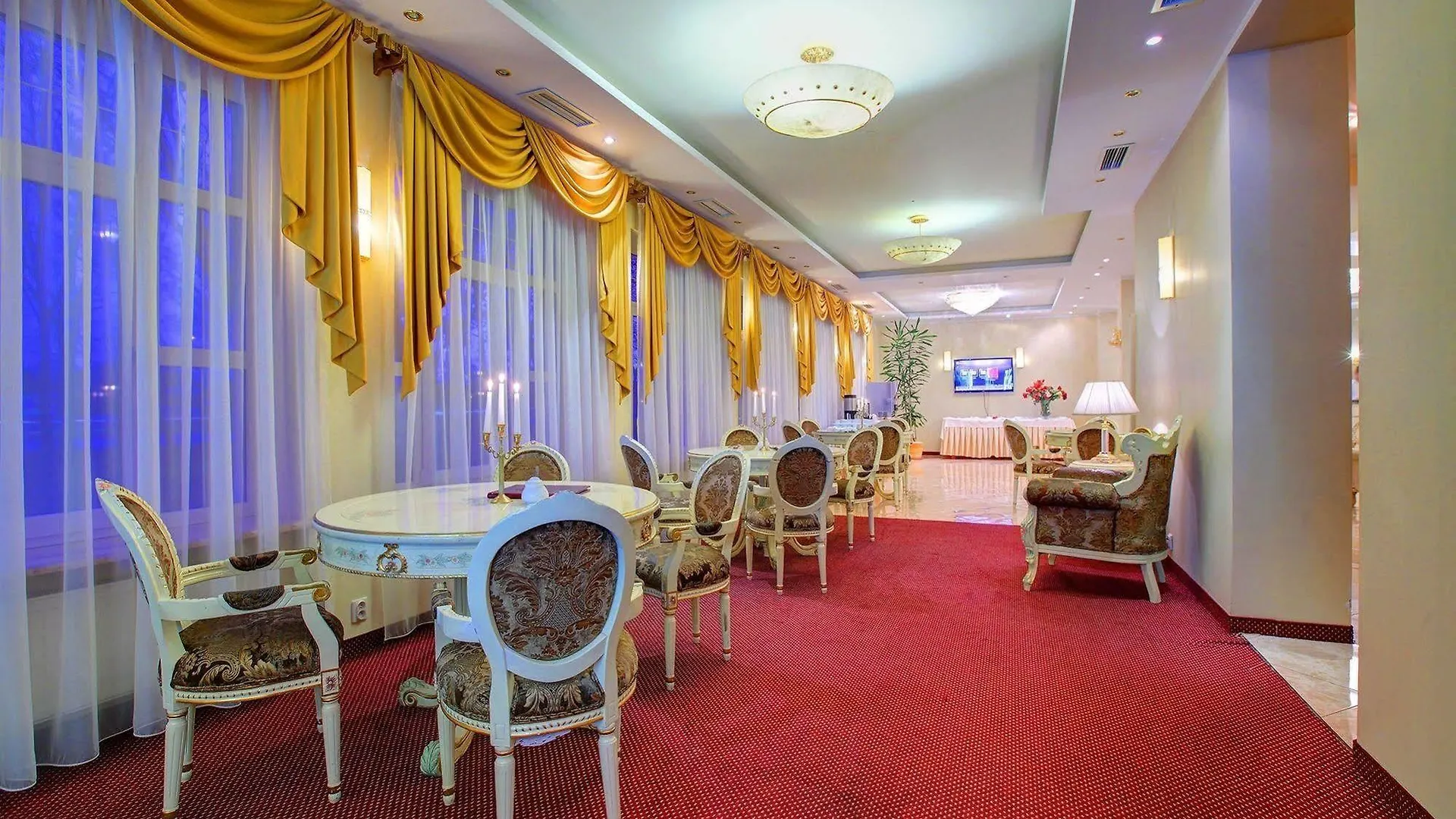 Hotel Holiday Park Warsaw